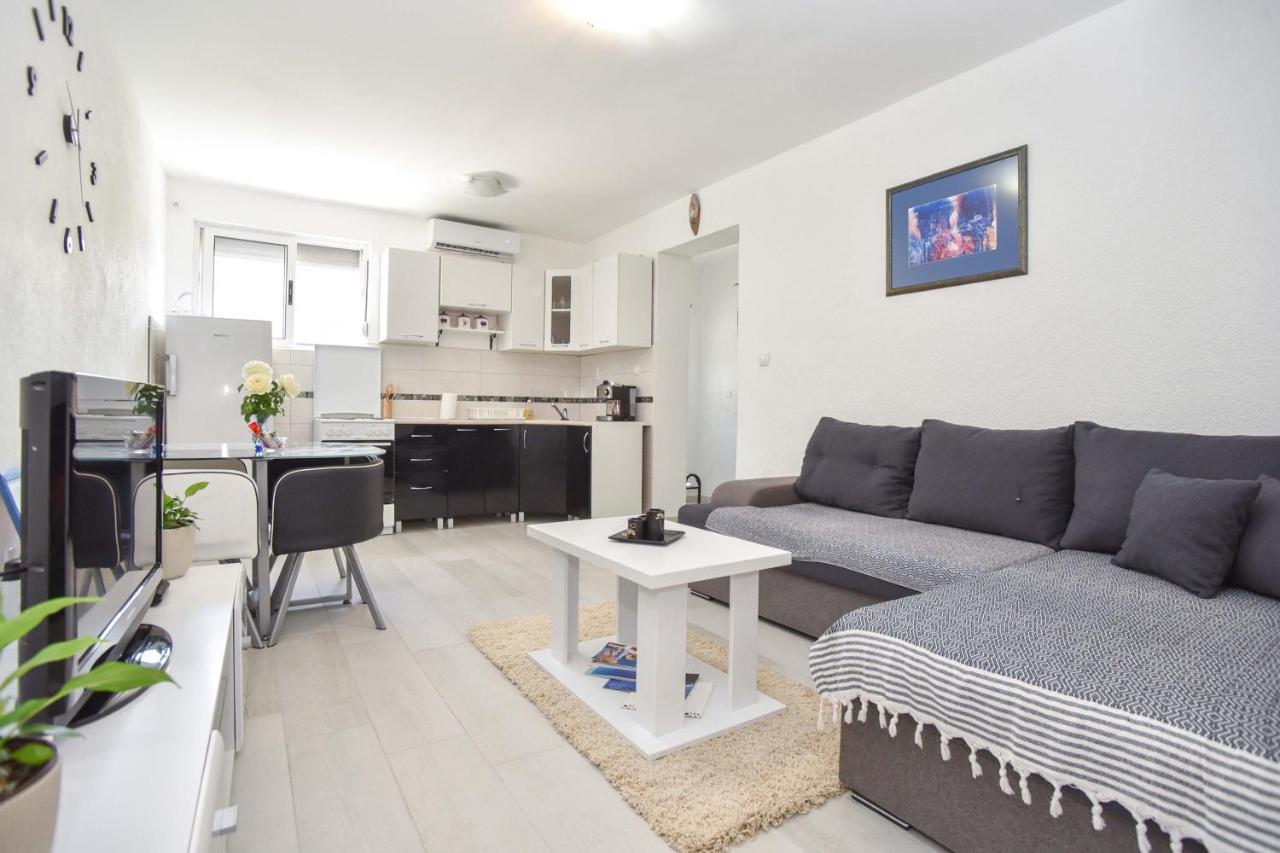 Ban Apartmani ブドヴァ エクステリア 写真