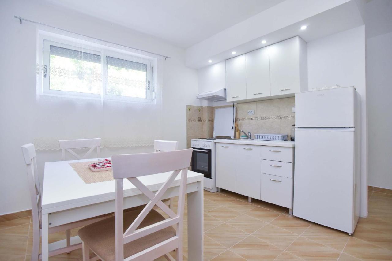 Ban Apartmani ブドヴァ エクステリア 写真